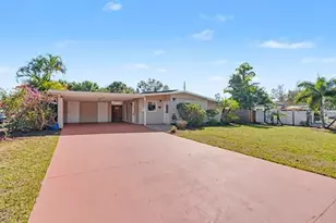 3530 Schwalbe Dr, Sarasota, FL 34235 - Photo 26