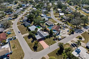 3530 Schwalbe Dr, Sarasota, FL 34235 - Photo 36