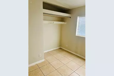 3530 Schwalbe Drive, Sarasota, FL 34235 - Photo 16