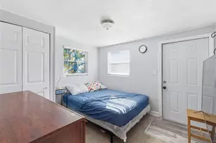 2834 & 2836 Freemont Terrace S, Saint Petersburg, FL 33712 - Photo 14