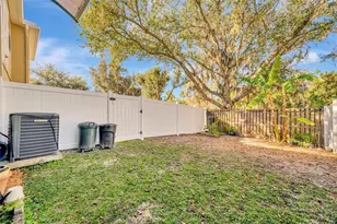 2211 28th Ave E, Palmetto, FL 34221 - Photo 22