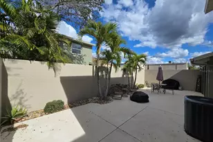 4181 Center Pointe Cir, Sarasota, FL 34233 - Photo 40