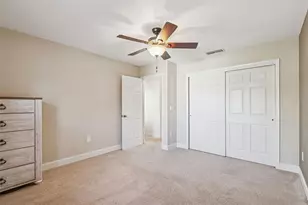 4181 Center Pointe Cir, Sarasota, FL 34233 - Photo 30