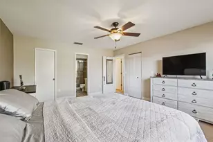 4181 Center Pointe Cir, Sarasota, FL 34233 - Photo 36