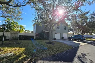 4181 Center Pointe Cir, Sarasota, FL 34233 - Photo 46