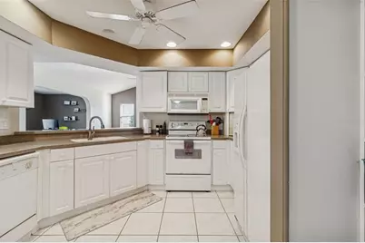 4181 Center Pointe Circle #91B, Sarasota, FL 34233 - Photo 14