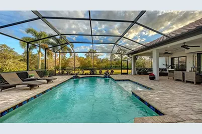 19420 Newlane Place, Bradenton, FL 34202 - Photo 6