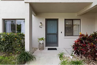7847 Eagle Creek Drive, Sarasota, FL 34243 - Photo 2