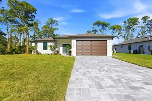 2582 Hagerick Ln, North Port, FL 34288 - Photo 4