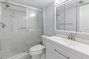 1801 Gulf Dr N, Bradenton Beach, FL 34217 - Photo 40