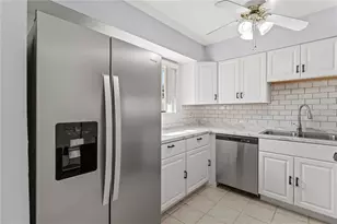 1801 Gulf Dr N, Bradenton Beach, FL 34217 - Photo 32