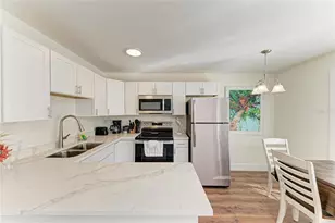 1603 Gulf Dr N, Bradenton Beach, FL 34217 - Photo 10