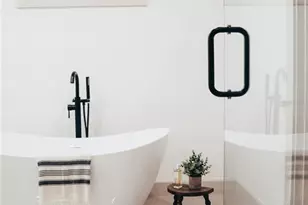 4646 Gleason Ave, Sarasota, FL 34242 - Photo 40