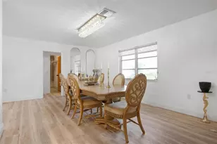 1503 Marlin St, Nokomis, FL 34275 - Photo 4