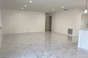 481 Saturn Ave, Sarasota, FL 34243 - Photo 22