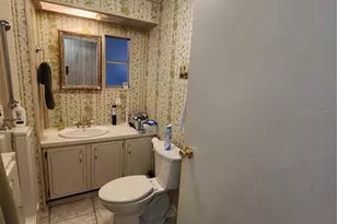 808 53rd Ave E, Bradenton, FL 34203 - Photo 12