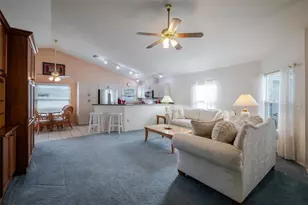 3574 Blechnum Fern Ln, Sarasota, FL 34235 - Photo 4