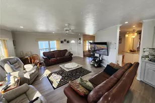 808 53rd Ave E, Bradenton, FL 34203 - Photo 4