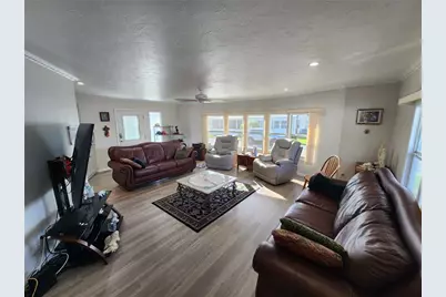 808 53rd Avenue E #18, Bradenton, FL 34203 - Photo 6