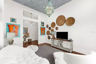 213 N 18th St W, Bradenton, FL 34205 - Photo 32