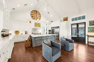 213 N 18th St W, Bradenton, FL 34205 - Photo 22