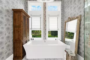 213 N 18th St W, Bradenton, FL 34205 - Photo 52