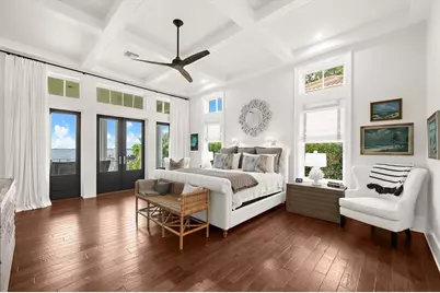 213 N 18th Street W, Bradenton, FL 34205 - Photo 40