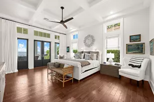 213 N 18th St W, Bradenton, FL 34205 - Photo 40