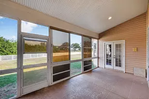 17312 Howling Wolf Run, Parrish, FL 34219 - Photo 36