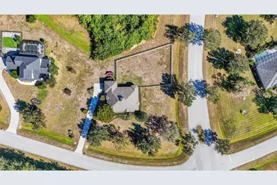 17312 Howling Wolf Run, Parrish, FL 34219 - Photo 4