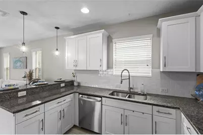 12520 Shimmering Oak Circle, Venice, FL 34293 - Photo 6