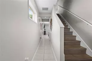 12520 Shimmering Oak Cir, Venice, FL 34293 - Photo 12