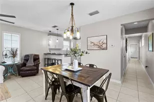 12520 Shimmering Oak Cir, Venice, FL 34293 - Photo 10