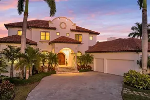 1389 Tangier Way, Sarasota, FL 34239 - Photo 2