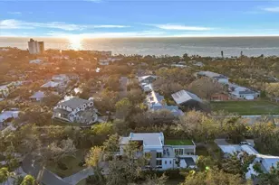 603 Tremont St, Sarasota, FL 34242 - Photo 2