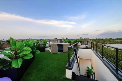 1406 Tangier Way, Sarasota, FL 34239 - Photo 24