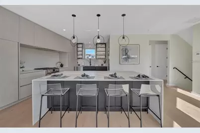 1406 Tangier Way, Sarasota, FL 34239 - Photo 28