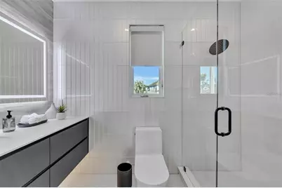 1406 Tangier Way, Sarasota, FL 34239 - Photo 38