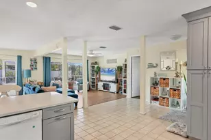 6613 15th Ave W, Bradenton, FL 34209 - Photo 10