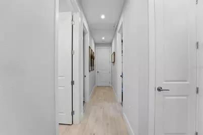 11104 Devonbridge Drive, Palmetto, FL 34221 - Photo 30