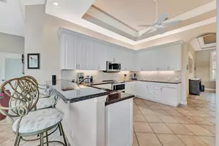 5205 88th St E, Bradenton, FL 34211 - Photo 10