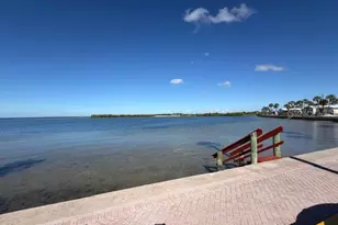 4851 W Gandy Blvd, Tampa, FL 33611 - Photo 36