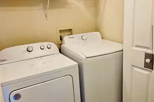 1010 Villagio Cir, Sarasota, FL 34237 - Photo 14