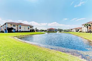 1010 Villagio Cir, Sarasota, FL 34237 - Photo 6