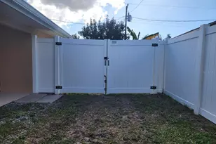 3211 20th Ave W, Bradenton, FL 34205 - Photo 24