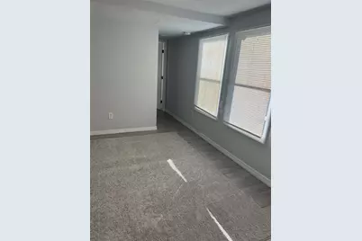 1106 50th Avenue Drive W, Bradenton, FL 34207 - Photo 2