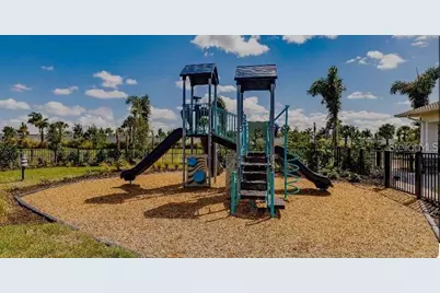 5625 Soft Skies Drive, Sarasota, FL 34238 - Photo 48