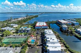 3805 E Bay Dr, Holmes Beach, FL 34217 - Photo 6