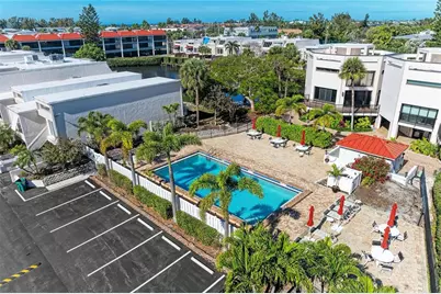 3805 E Bay Drive #309, Holmes Beach, FL 34217 - Photo 4