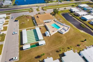 5619 Bayshore Rd, Palmetto, FL 34221 - Photo 42